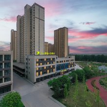 如家派柏·云酒店(宝鸡虢镇东冠世纪城店)