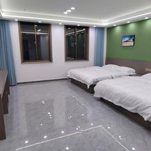 天增民宿(威青一级公路店)
