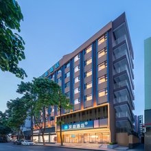 汉庭酒店(成都春熙路太升南路地铁站店)