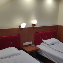 广州银隆旅馆(滘口地铁站店)