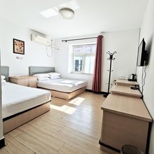 东发宾馆(秦皇岛火车站万达广场店)