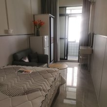 深圳新客云聚青年旅社