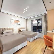 西昌东篱湿地美宿(邛海17度店)
