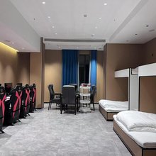 荧光电竞酒店
