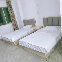 伍心公寓(高明站店)