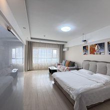 时舍民宿(沈阳站太原街店)