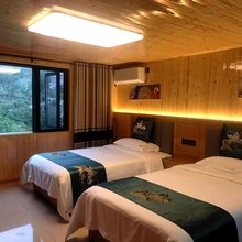 建始花坪镇聚丰园山庄