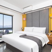 青春民宿(五一广场IFS国金中心店)