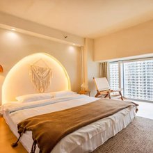 椰子树LOFT海景民宿(日照东夷小镇店)