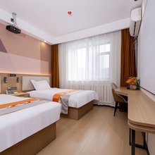 亚悦酒店(石河子幸福路步行街店)