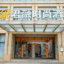 武汉君融时尚酒店(经开外国语学校店)