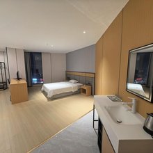 新春江宾馆(金坛吾悦广场店)
