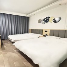 时光长安酒店(长安大学城何家营地铁站店)
