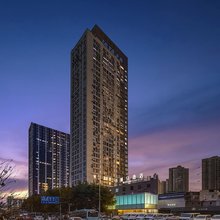 斑马酒店(重庆交通大学六公里地铁站店)