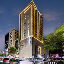 星程酒店(信阳息县西亚丽宝广场店)