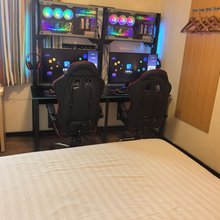 华发电竞酒店(东莞大朗镇城轨站店)