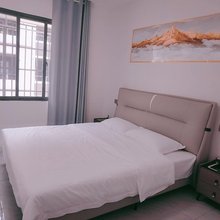 悠悦民宿(临桂桂林吾悦广场店)
