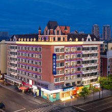 汉庭酒店(哈尔滨西大直街工大店)