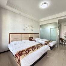 万家聚客栈(那拉提旅游风景区店)