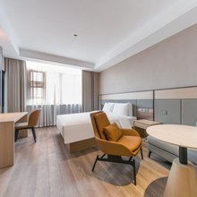 天辰酒店(诸暨店口镇中央路店)