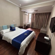 达州皇臣快捷酒店
