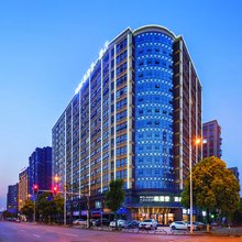 凯里亚酒店(长沙德思勤省政府地铁站店)