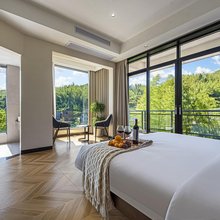 宽洞周家 outdoor·swimming pool 山景度假美宿(仰天湖宽洞村店)