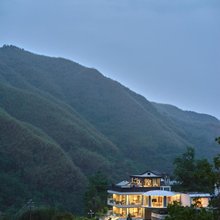 杭州临安不远悬崖微度假民宿