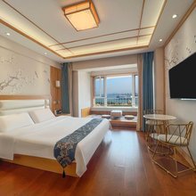 大连蓝屿·湾畔海景民宿(拾贝湾水乐园滨海公园店)