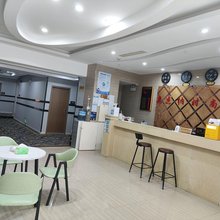 瓮安英杰纳时尚酒店