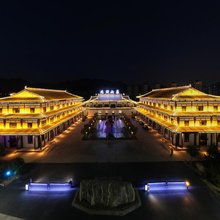凤颐山庄(泰山风景区桃花峪登山口店)