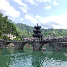 忆江楼客栈(镇远古城祝圣桥店)