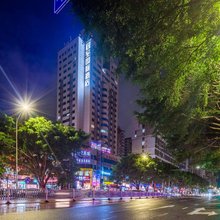 同呈国际酒店(南宁朝阳广场店)