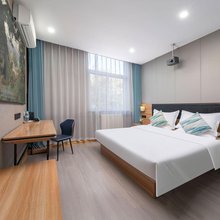 静逸酒店(山东理工大学店)