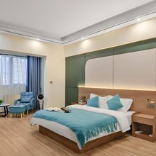 觅居优品美宿公寓(万达广场小庙街店)