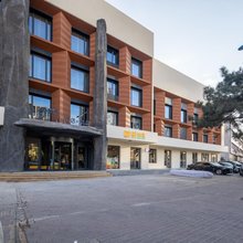 秦皇岛金梦海湾净湖酒店(东北大学店)