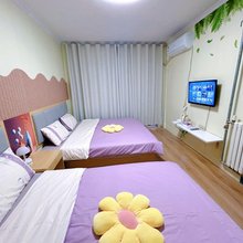 悠家民宿(济南泉城广场趵突泉店)