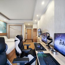 亦爱·电竞酒店(习水县希望城时代广场店)