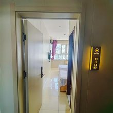 巴音布鲁克枫叶宾馆