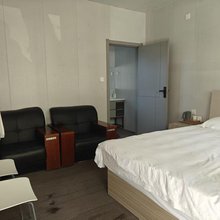 智鑫驿站民宿