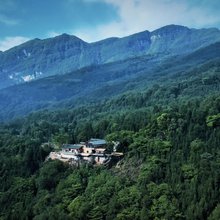 叙兰山见民宿