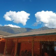 贡山神居精品民宿