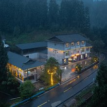 瓦屋山久华农家乐
