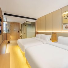 云庭酒店(同济南路地铁站马驹桥店)