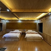 康定甲根坝降泽日民宿