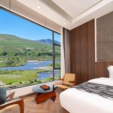 浮岚梵居·MistLodge·雾河山居观景美宿 (那拉提景区店)