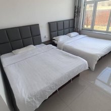 乌兰布统苏木久久假日宾馆(赤峰克什克腾旗乌兰布统草原景区店)