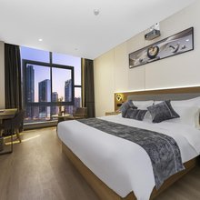 派客酒店(西安会展中心国际港务区地铁站店)