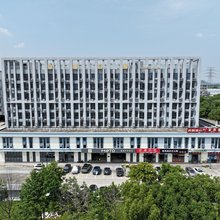绿甬公寓(开元路地铁站店)