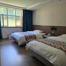 贾登峪云山别苑
